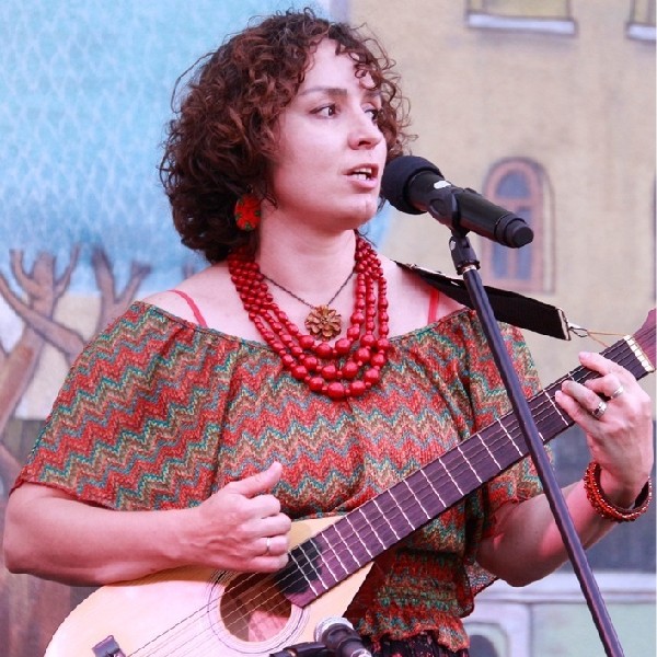 Музично! Валентина Заха-Бура