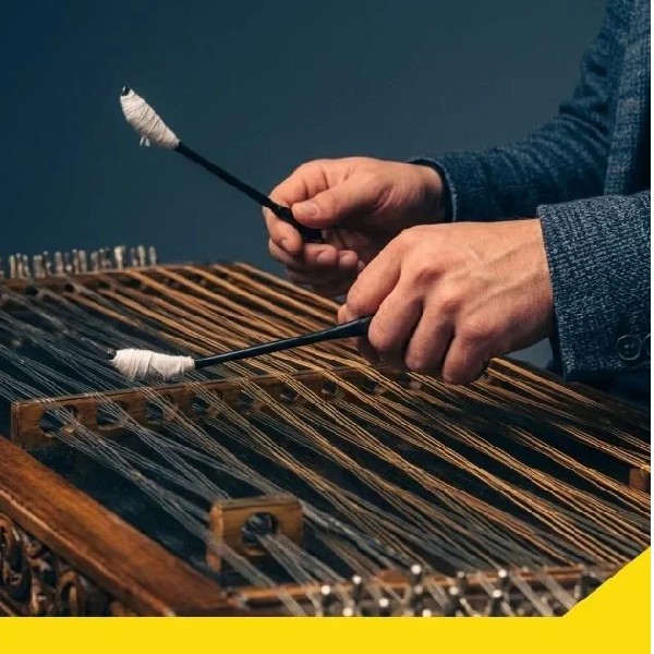 ПО ЦИМБАЛАХ